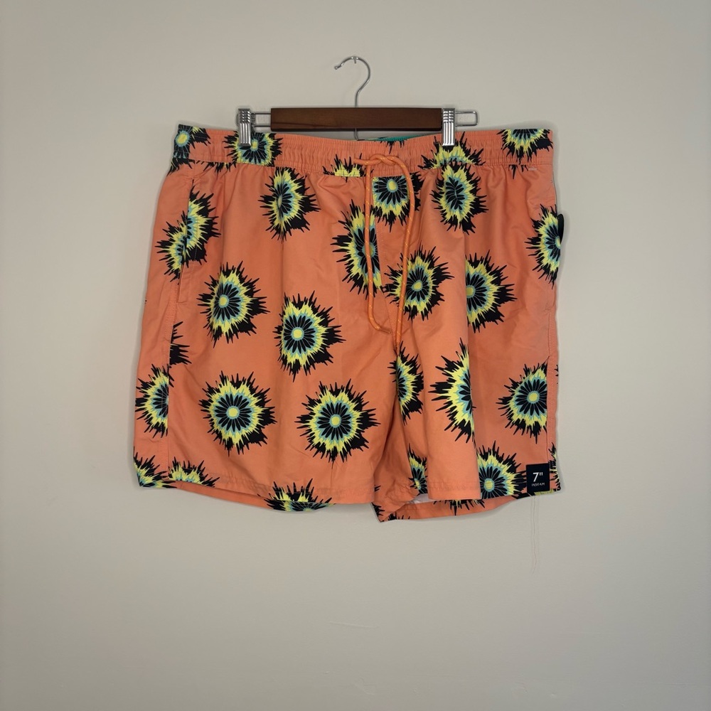 NWT Men’s 2XL No Boundaries Orange Swim Trunks bright vacation pool